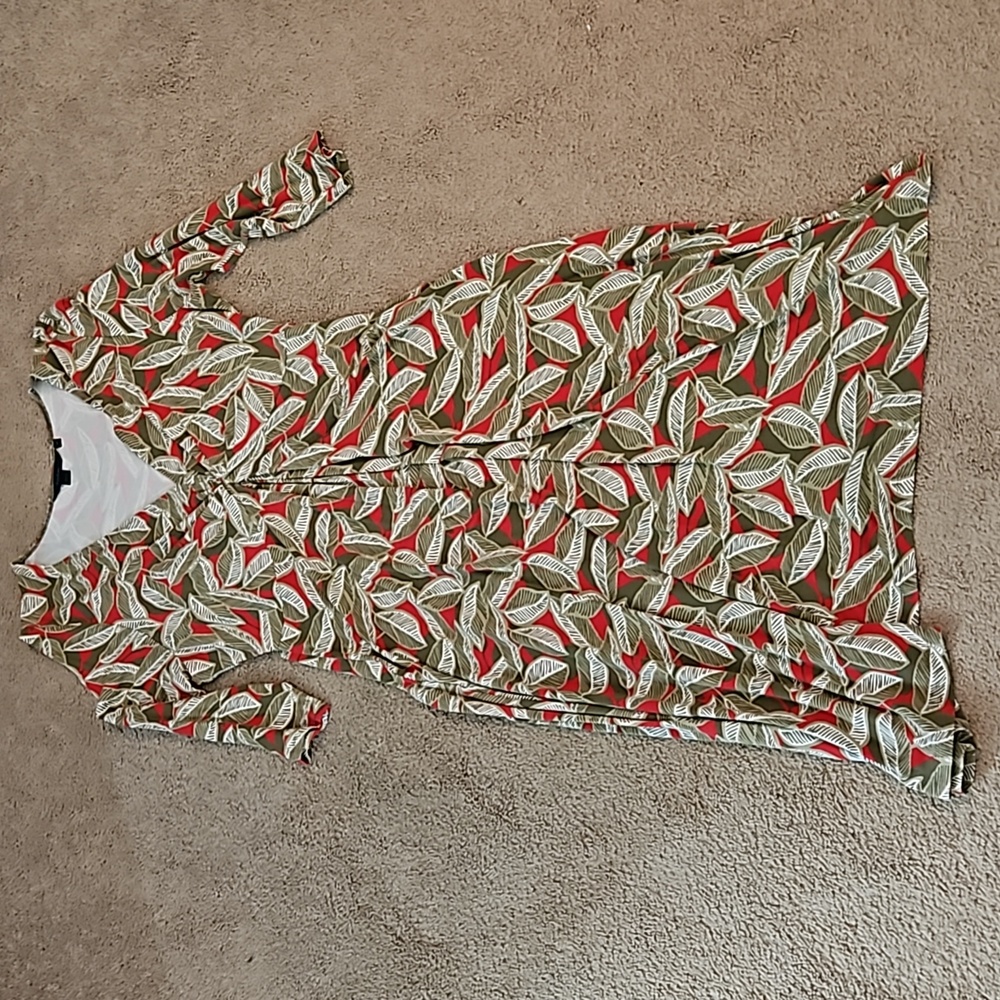 Boden Vibrant Leaf Print V-Neck Midi Dress